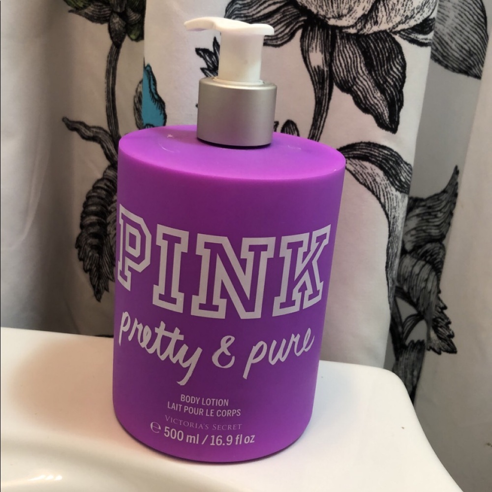 💜 PINK VS Pretty & Pure Lotion LIKE NEW
